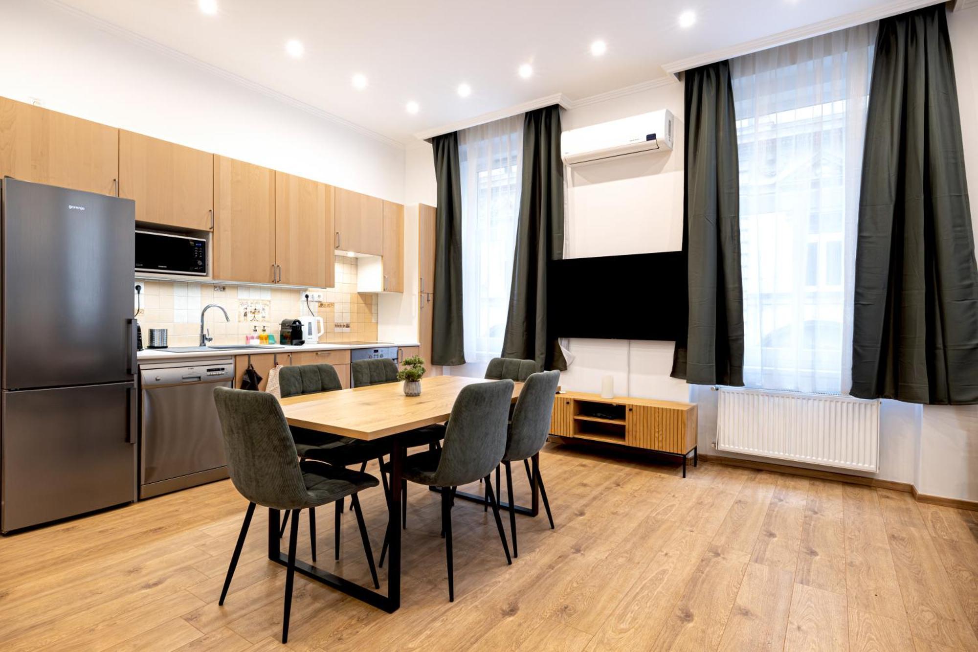 Downtown Comfort Budapest Esterno foto